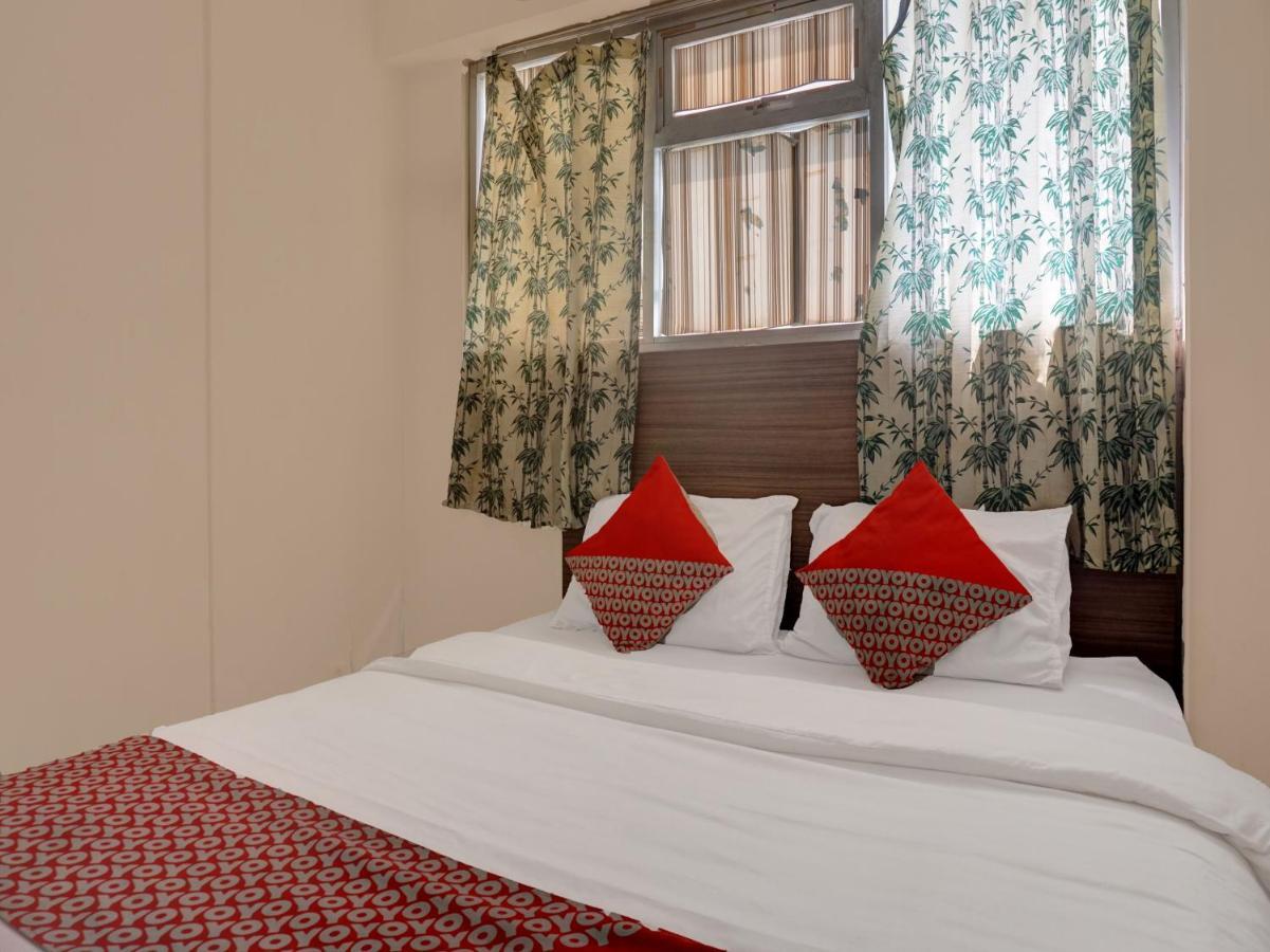 Oyo 91420 S&A Collection Hotell Jakarta Eksteriør bilde